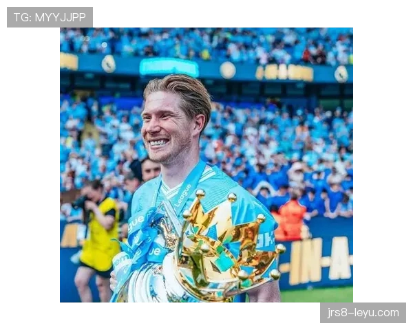 德布劳内致敬意甲传奇:他们点燃我的足球梦想,激励新一代绽放精彩 德布劳内致敬意甲传奇:他们点燃我的足球梦想,激励新一代绽放精彩