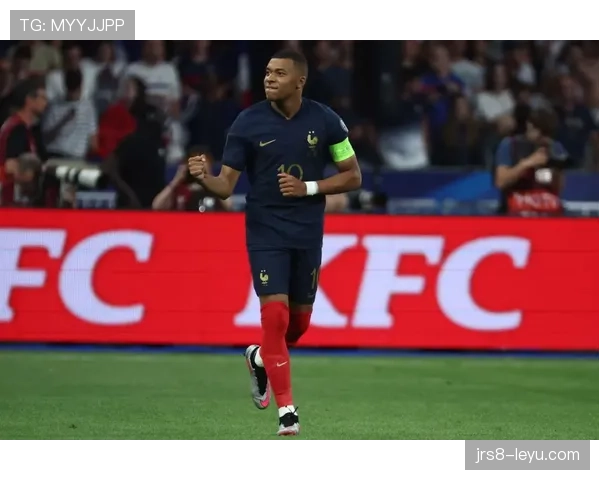 楚阿梅尼国家队表现稳健，持续吸引球迷关注与热议