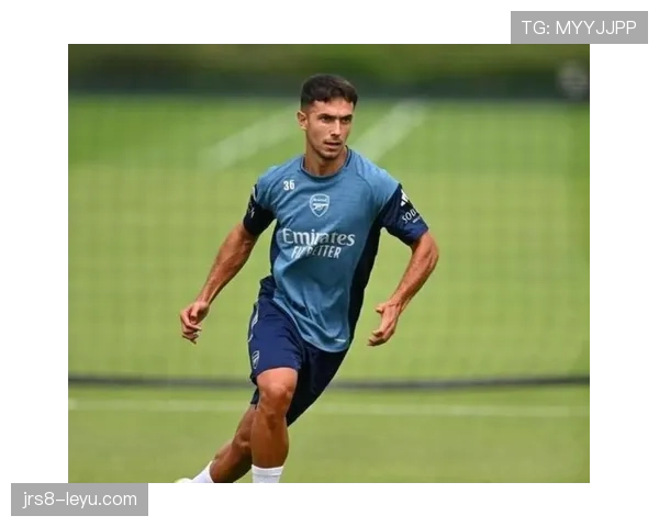 祖比门迪 vs 楚阿梅尼:新一代后腰战术角色与比赛影响力对比 祖比门迪 vs 楚阿梅尼:新一代后腰战术角色与比赛影响力对比