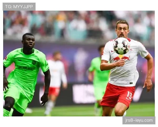 斯帕莱蒂战术调整成效显现,球队近期表现稳健 斯帕莱蒂战术调整成效显现,球队近期表现稳健